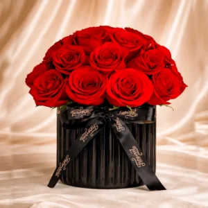 Elegante Cilindro 25 Rosas (Bouquet)